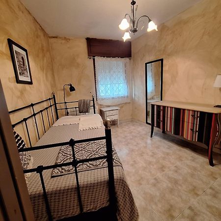 Apartamento En Cimadevila, Lobios Exterior foto